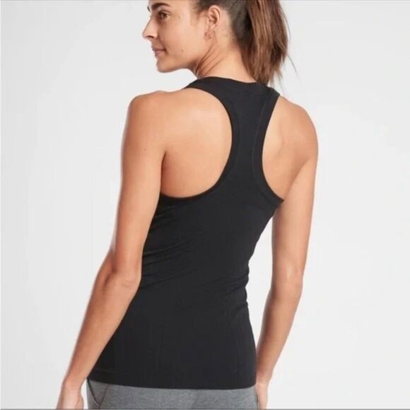 Athleta Ultimate Scoop Tank Black M - Picture 1 of 8